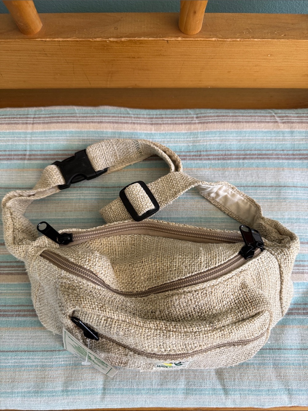 NWT Himalayan Hemp sling bag / fanny pack - Picture 2 of 5